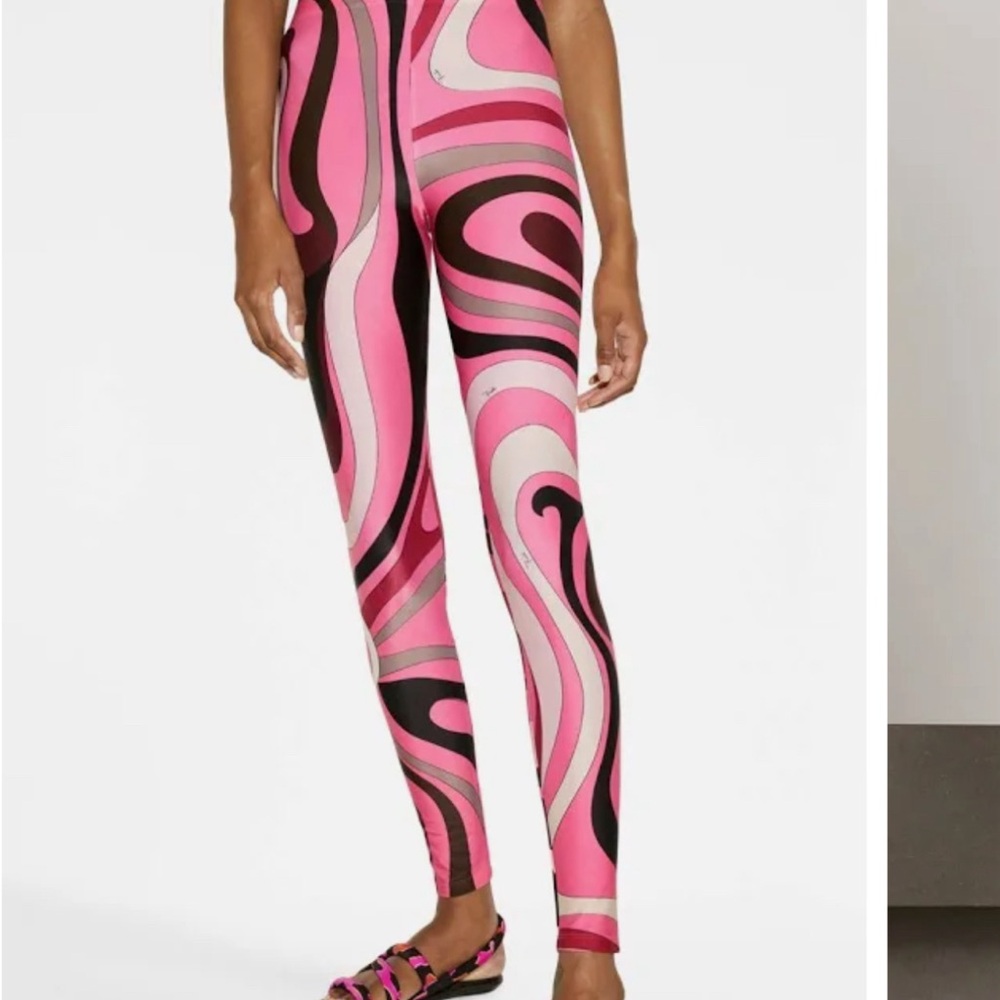 Vibrant Pink Swirl Leggings